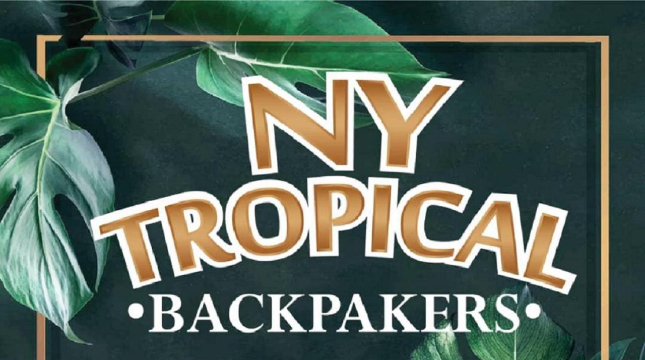 Ny Tropical Backpackers Hostel Desaru Luaran gambar